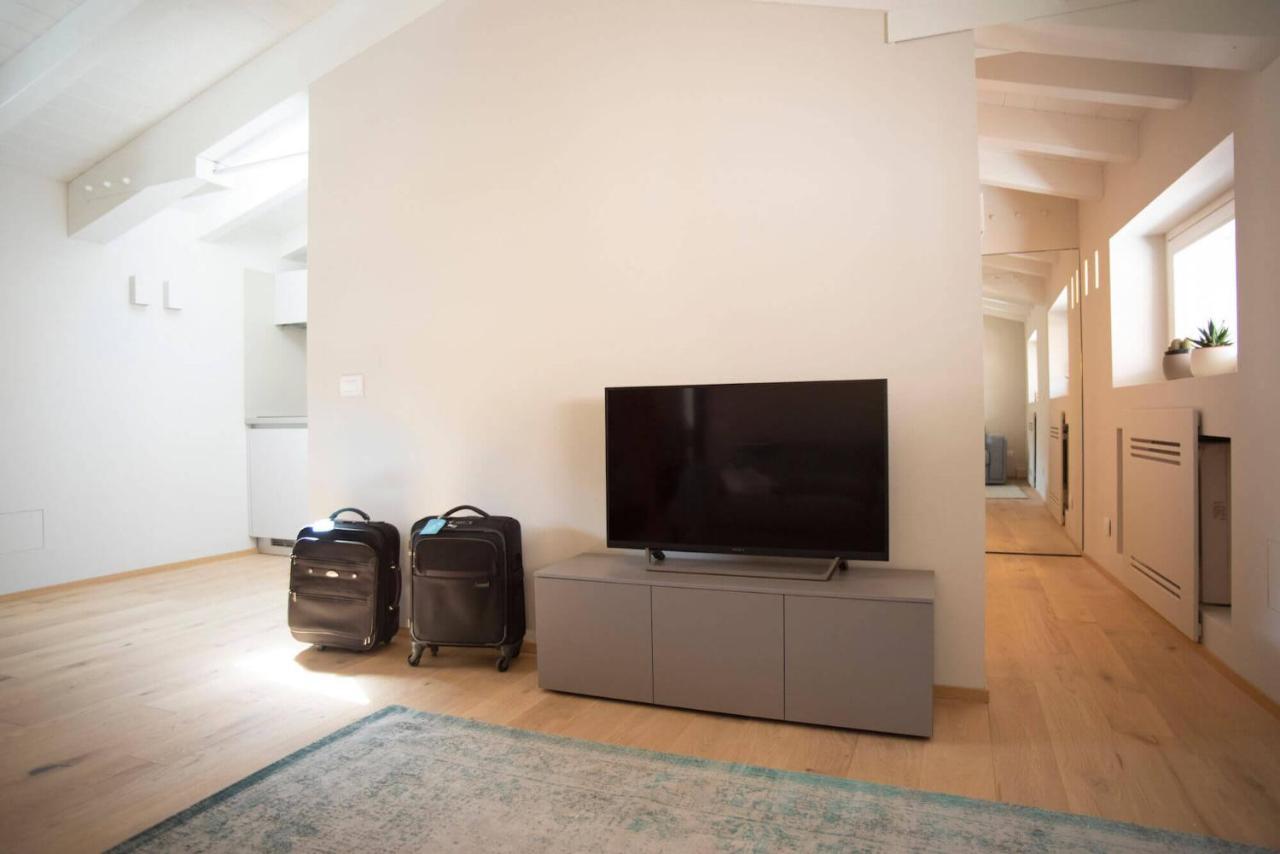 Time To Be - Luxury Apartments Centro Storico Peschiera del Garda Extérieur photo