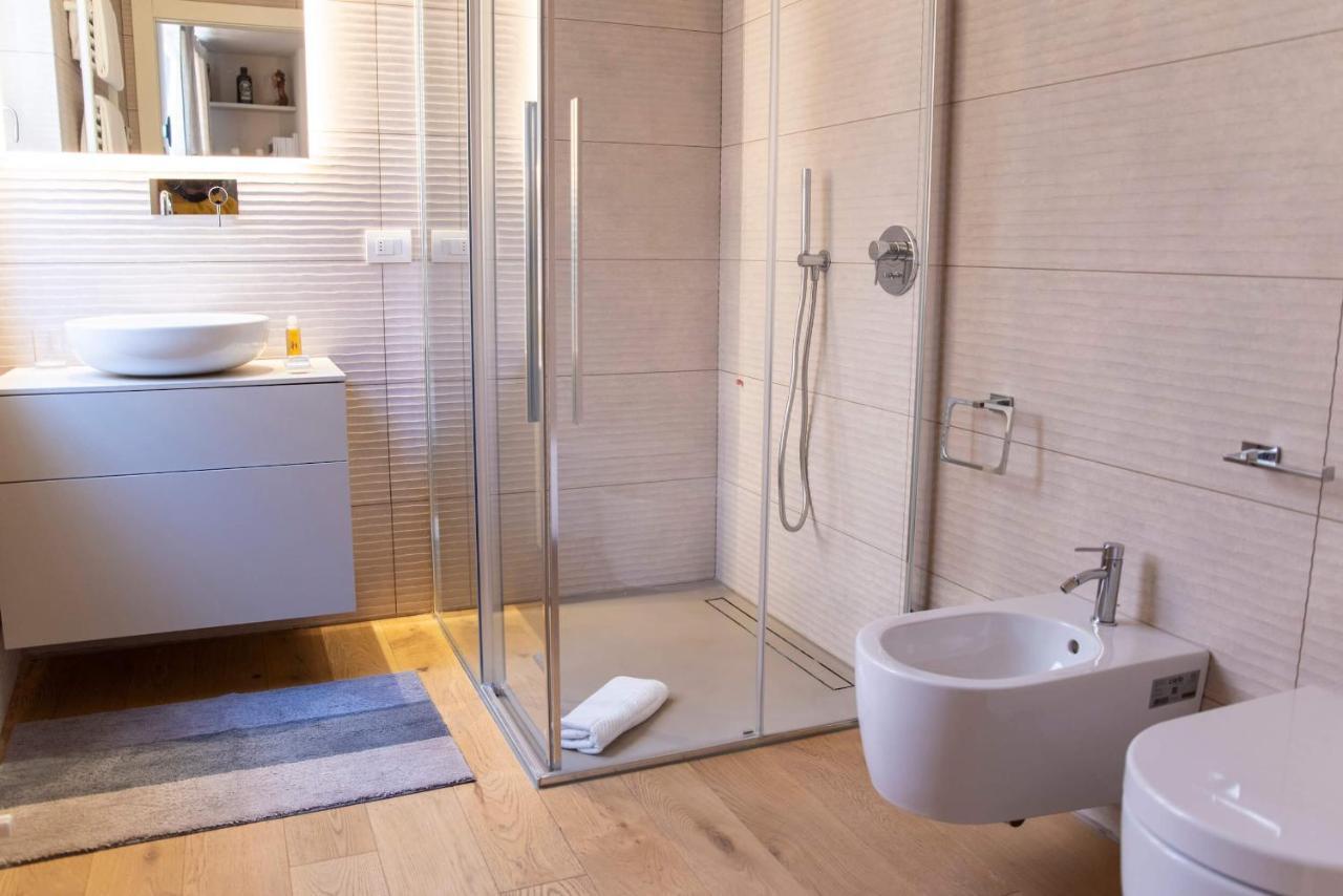 Time To Be - Luxury Apartments Centro Storico Peschiera del Garda Extérieur photo