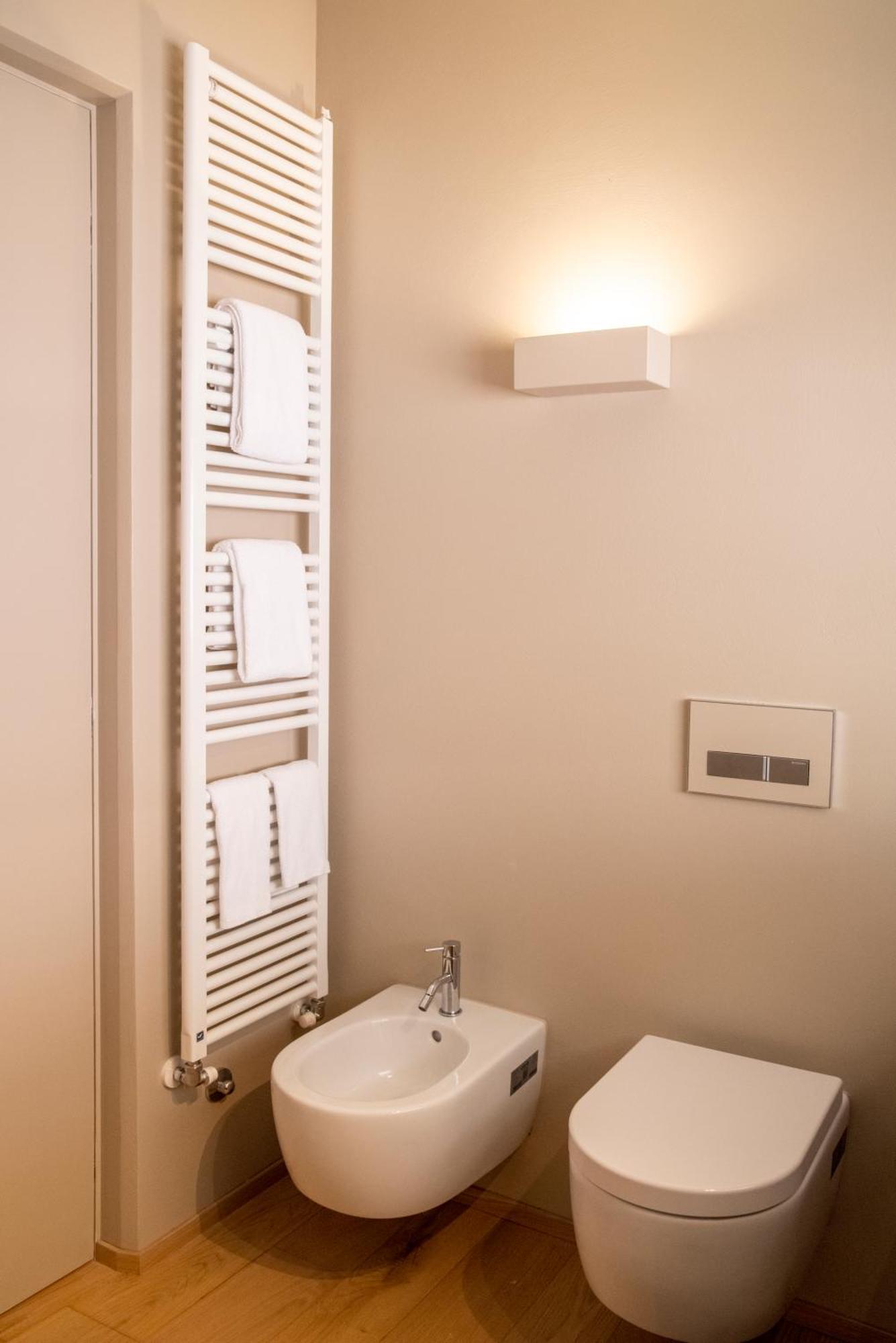 Time To Be - Luxury Apartments Centro Storico Peschiera del Garda Extérieur photo